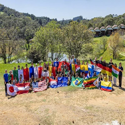 Comissão Distrital de Serviços à Juventude anuncia novo Processo Seletivo Simplificado Complementar para o Programa de Intercâmbio de Jovens 2024-25